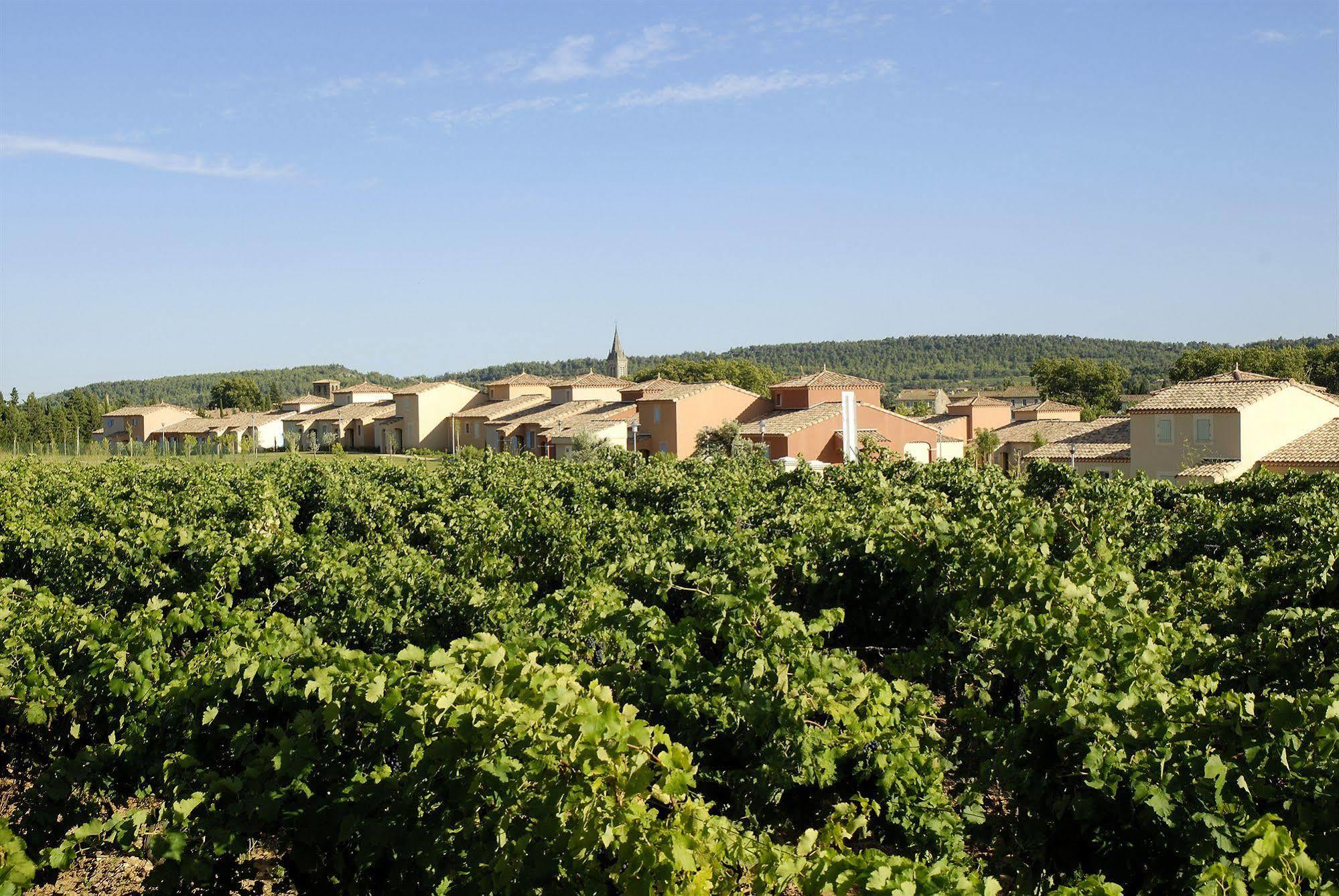 Vacanceole - Port Minervois, Les Hauts Du Lac Он Экстерьер фото